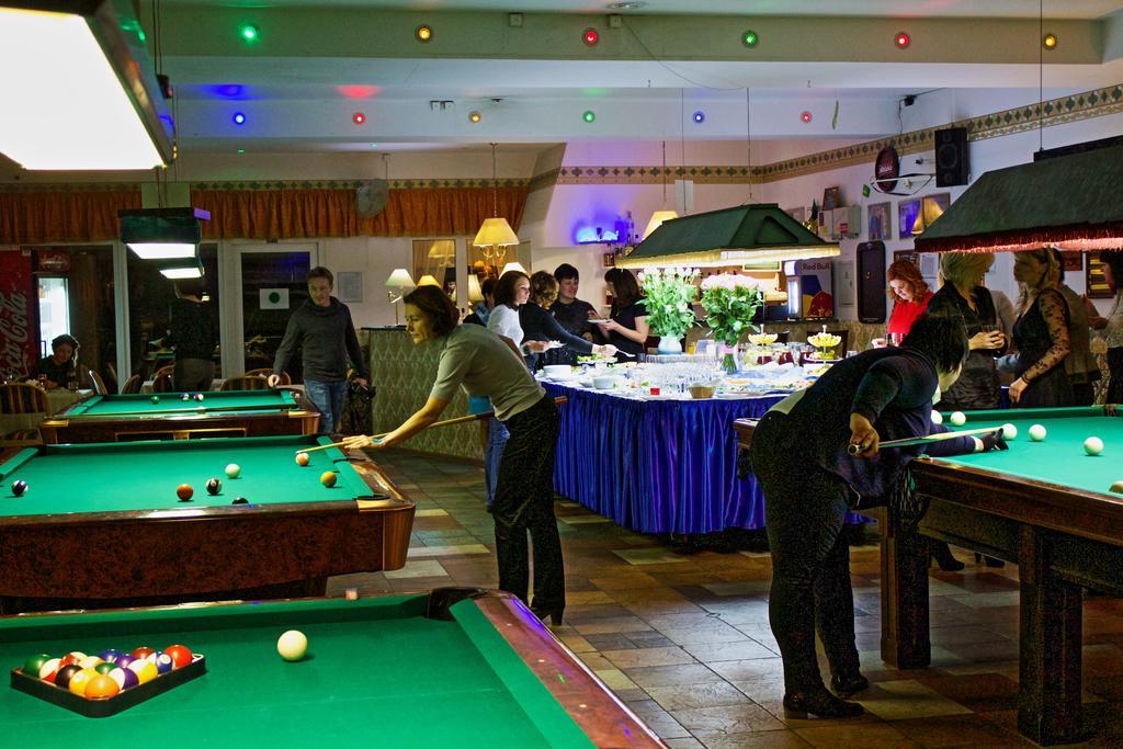 Nb With Free Parking Hotell