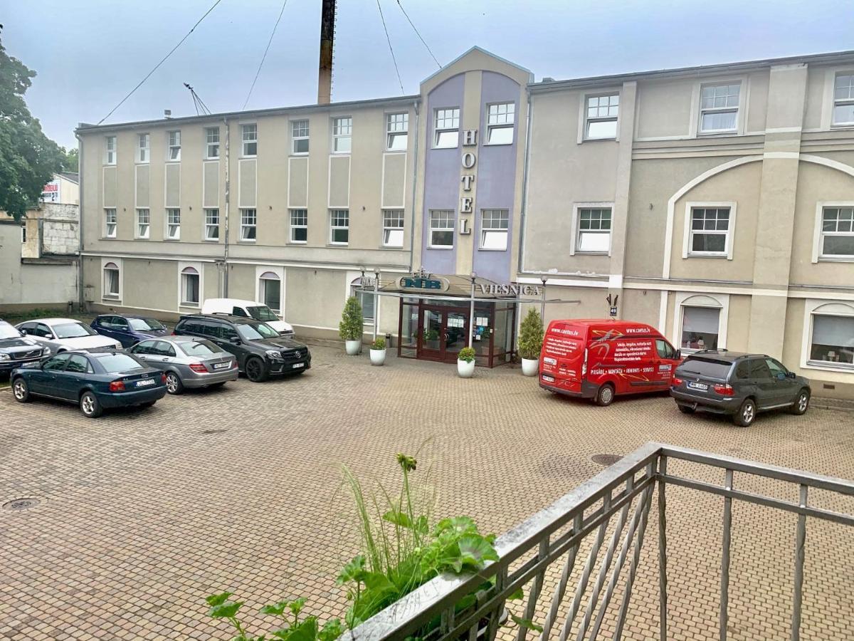 Nb With Free Parking Hotell 3*