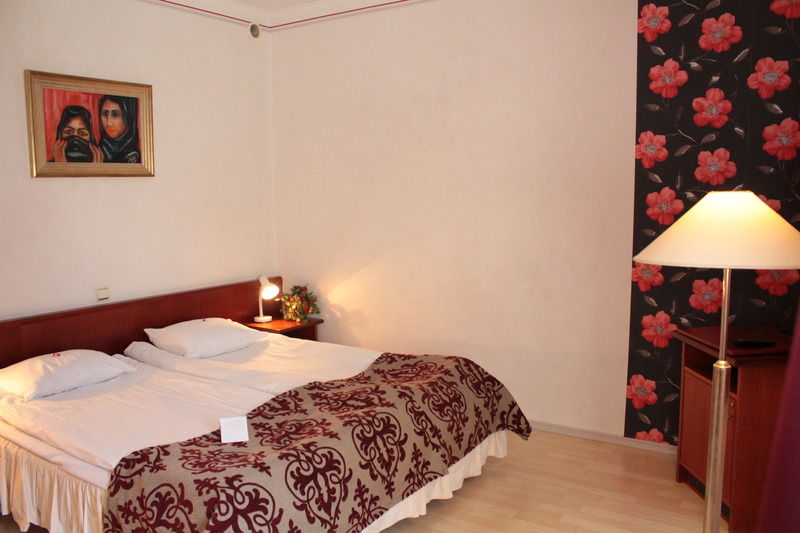 Hotel Nb With Free Parking Riga